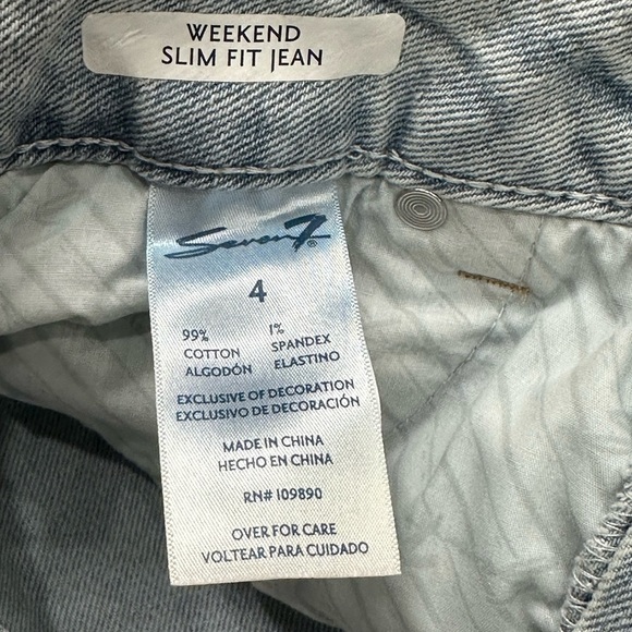 Women's Seven7 4 Small Jean Crop Destroyed Jeans Blue Stretch Rolled Hem NWT - Picture 11 of 13
